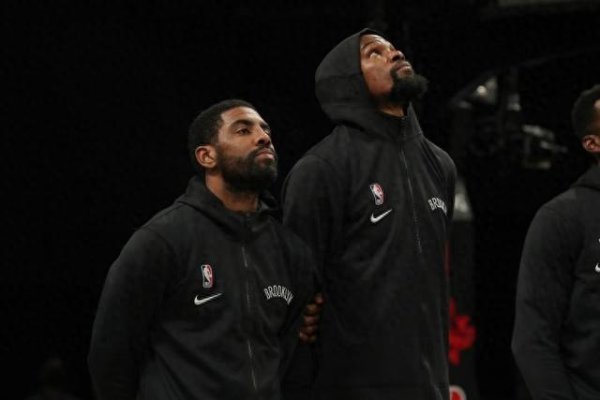 Hôm nay 6 năm trước: Durant và