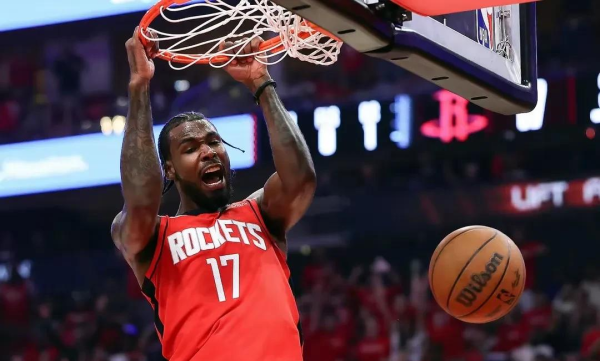 Rockets và Ethan Tari đã có mộ